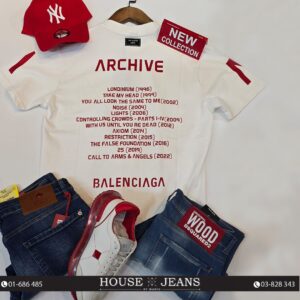 T-shirt - Balenciaga -